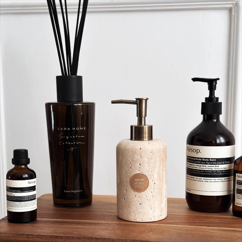 Luxury Natural Skincare - Dispensador de loción de piedra Natural,