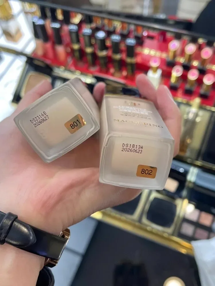 Base de Maquillaje Líquida Mao - Luxury Natural Skincare reseña y precio