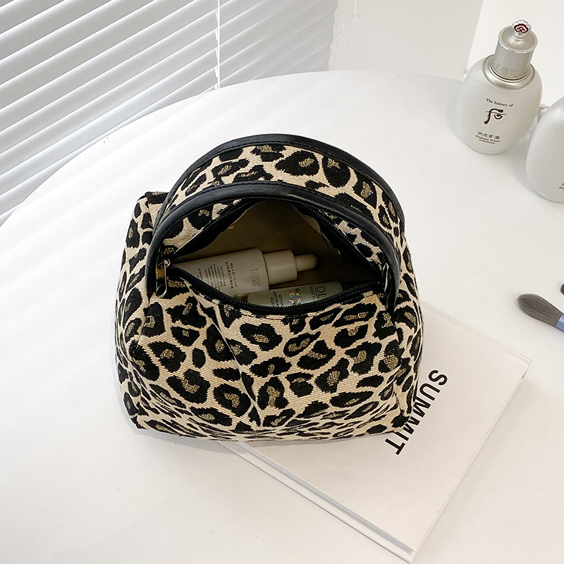 Bolsa de maquillaje de leopard - Luxury Skin Care reseña y precio